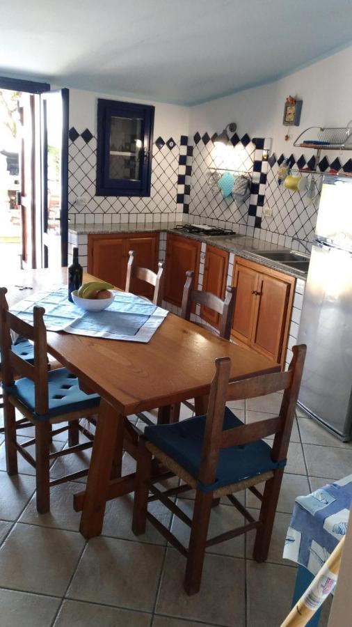 Villa Vera Trifamigliare Con Ingresso Diretto 20 Mt Al Mare Clima Wi-Fi Bbq Cala Liberotto Exterior foto