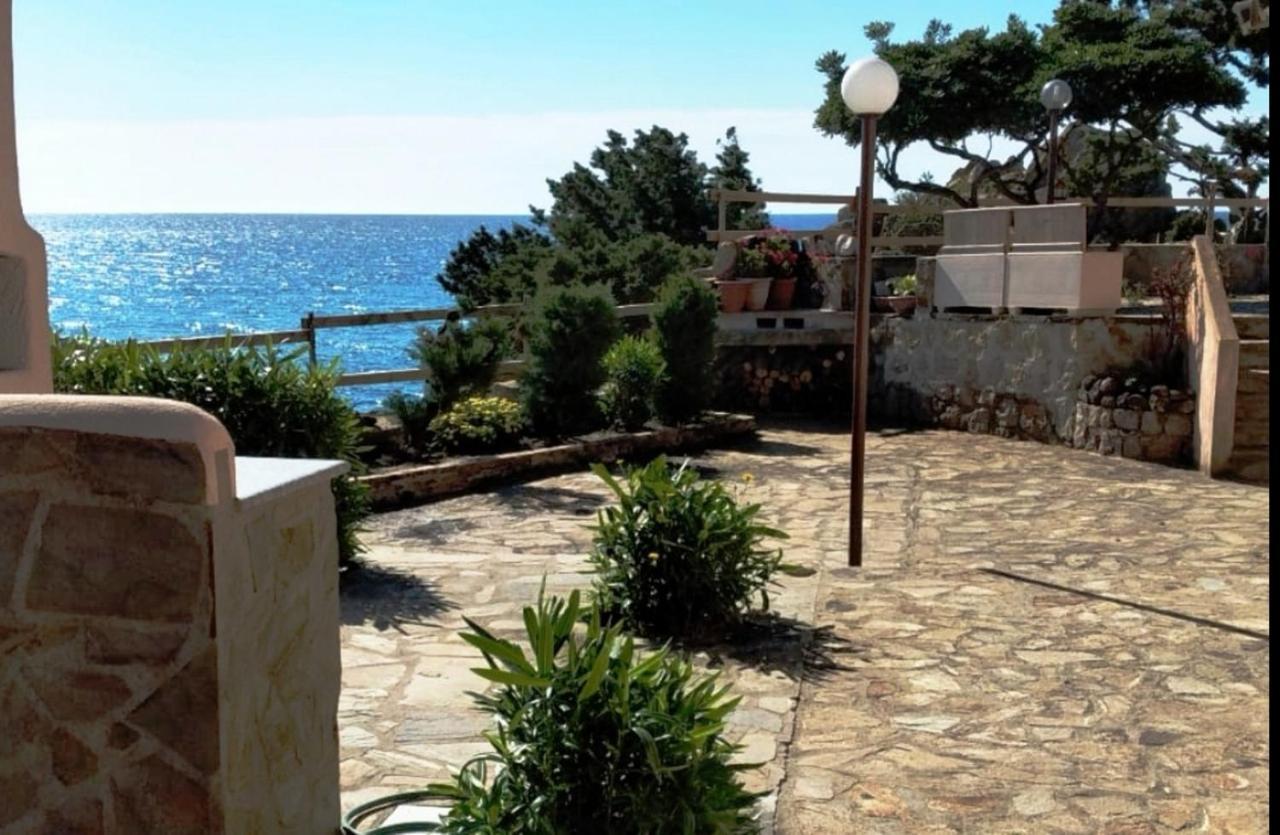 Villa Vera Trifamigliare Con Ingresso Diretto 20 Mt Al Mare Clima Wi-Fi Bbq Cala Liberotto Exterior foto